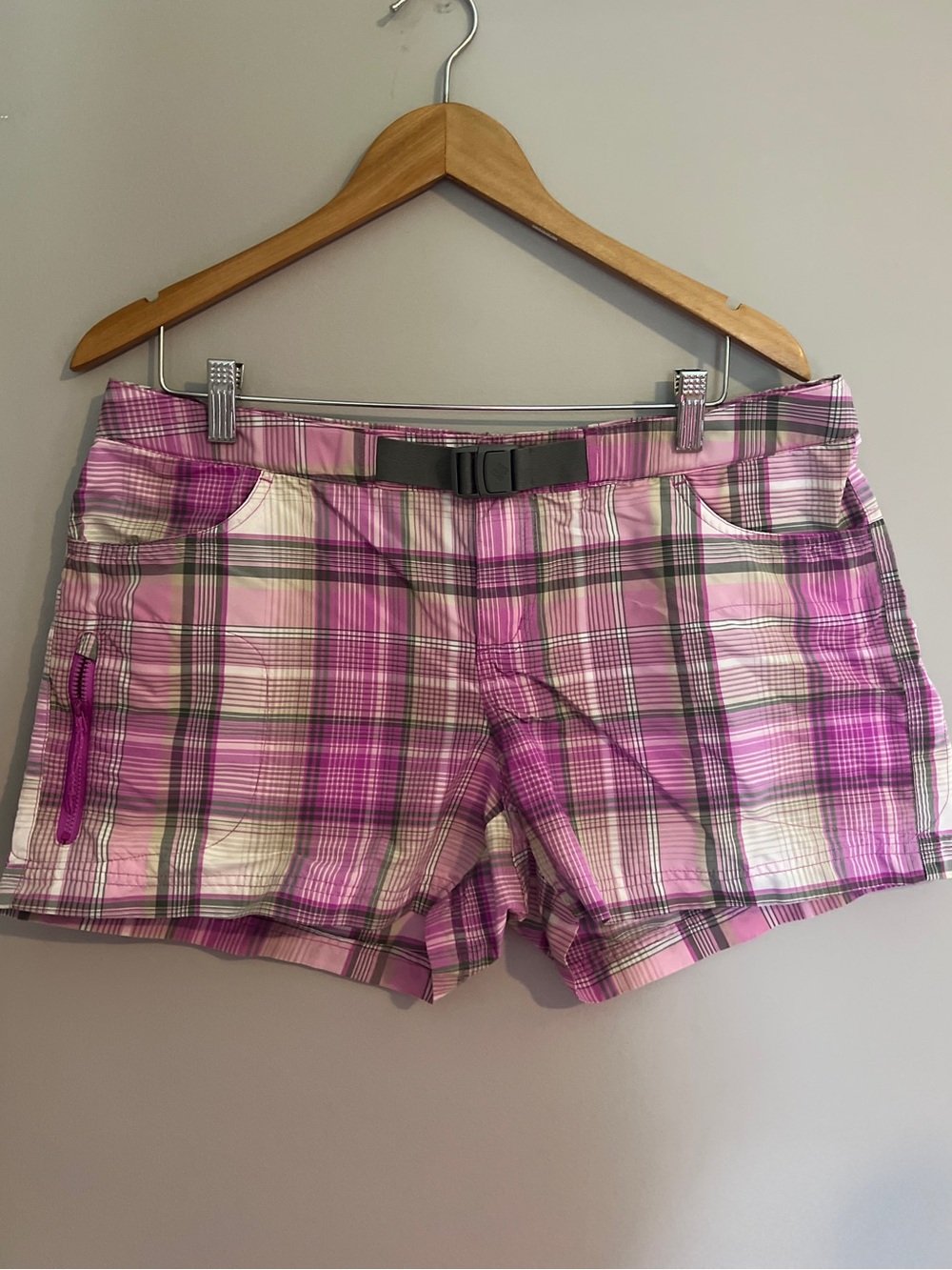 Columbia Pink Plaid Outdoor Shorts with Gray Belt